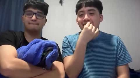 Snapshot of santiagodfreak chatting on November 20, 2025, 7:52 am Santiago18 online show from November 20, 2025, 7:52 am