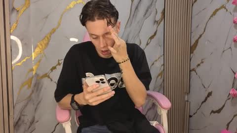 Julius Novachrono  online show from March 16, 2026, 11:31 pm