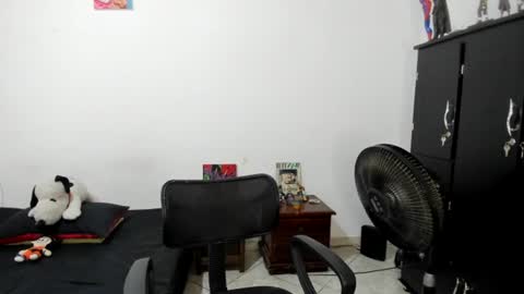Snapshot of santiceballo chatting on July 18, 2026, 11:41 pm Julius Novachrono online show from July 18, 2026, 11:41 pm
