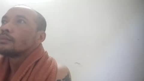 Snapshot of santichai561323 chatting on November 10, 2025, 12:53 am santichai561323 online show from November 10, 2025, 12:53 am