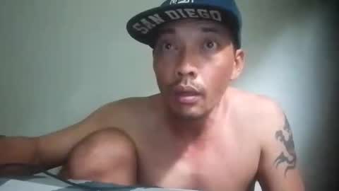 Snapshot of santichai561323 chatting on November 18, 2025, 4:17 am santichai561323 online show from November 18, 2025, 4:17 am