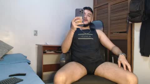 santiexxx online show from June 28, 2026, 1:22 am