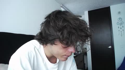 Snapshot of santii_rose chatting on December 9, 2024, 6:14 pm Santii online show from December 9, 2024, 6:14 pm