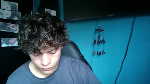 Snapshot of santii_rose chatting on January 2, 2025, 3:51 pm Santii online show from January 2, 2025, 3:51 pm