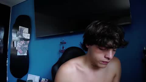 Snapshot of santii_rose chatting on January 14, 2025, 4:50 pm Santii online show from January 14, 2025, 4:50 pm
