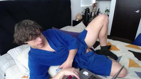 Snapshot of santii_rose chatting on January 30, 2025, 6:21 pm Santii online show from January 30, 2025, 6:21 pm