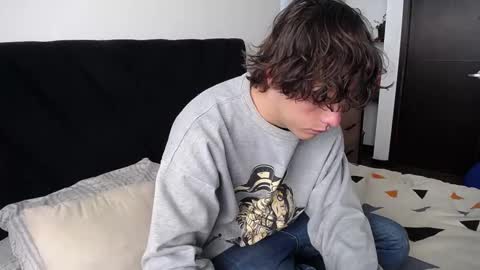 Snapshot of santii_rose chatting on February 18, 2025, 12:39 pm Santii online show from February 18, 2025, 12:39 pm