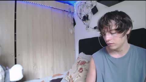 Snapshot of santii_rose chatting on July 3, 2026, 2:45 pm Santii online show from July 3, 2026, 2:45 pm