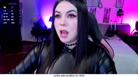 Snapshot of santos_liah chatting on June 18, 2026, 12:20 pm Liah Santos online show from June 18, 2026, 12:20 pm