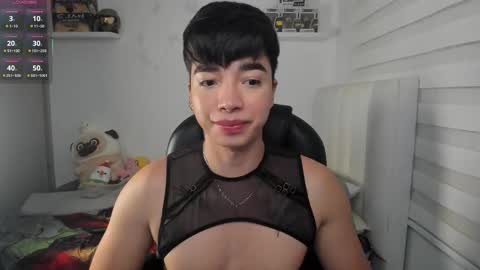Snapshot of santy7u7 chatting on March 15, 2026, 1:39 pm Mr. Santiago online show from March 15, 2026, 1:39 pm