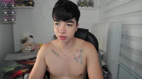 Snapshot of santy7u7 chatting on March 17, 2026, 1:25 pm Mr. Santiago online show from March 17, 2026, 1:25 pm