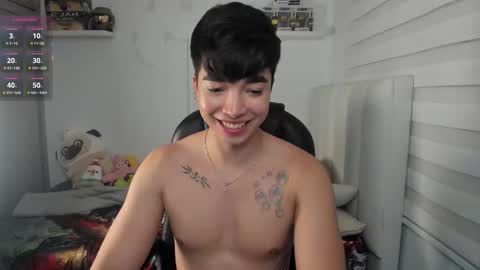 Snapshot of santy7u7 chatting on March 20, 2026, 1:05 pm Mr. Santiago online show from March 20, 2026, 1:05 pm