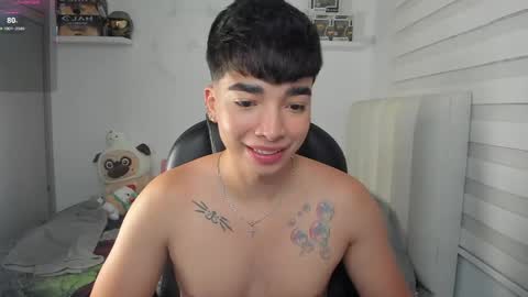 Snapshot of santy7u7 chatting on April 10, 2026, 1:38 pm Mr. Santiago online show from April 10, 2026, 1:38 pm