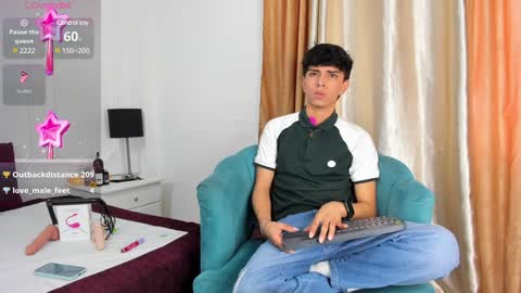 Snapshot of santy_carrington chatting on January 11, 2025, 5:29 pm Santiago Carrington online show from January 11, 2025, 5:29 pm