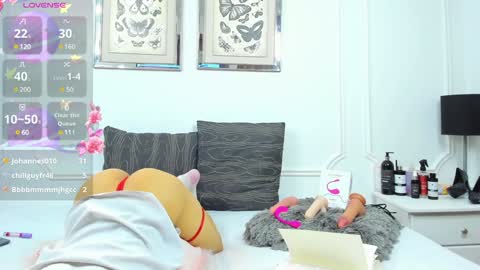 Snapshot of santy_carrington chatting on January 21, 2025, 1:08 am Santiago Carrington online show from January 21, 2025, 1:08 am