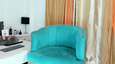 Snapshot of santy_carrington chatting on January 24, 2025, 7:07 pm Santiago Carrington online show from January 24, 2025, 7:07 pm