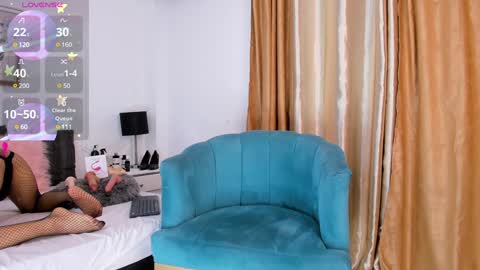 Snapshot of santy_carrington chatting on February 4, 2025, 5:10 am Santiago Carrington online show from February 4, 2025, 5:10 am