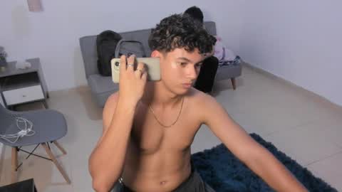 santy_stump online show from April 5, 2026, 6:16 pm