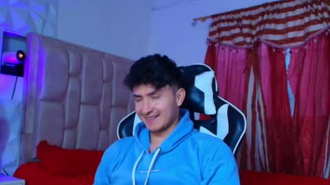 Santyago online show from December 20, 2024, 10:43 pm