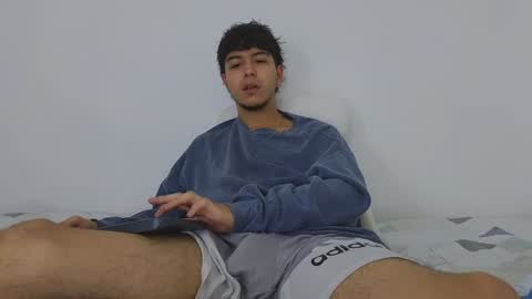 Snapshot of santybig18 chatting on February 8, 2025, 6:12 am santybig18 online show from February 8, 2025, 6:12 am