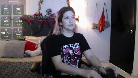 sanyaseraphine0 online show from March 12, 2026, 7:09 pm