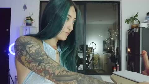Snapshot of sapphire_mei866 chatting on June 3, 2026, 3:20 am safir online show from June 3, 2026, 3:20 am