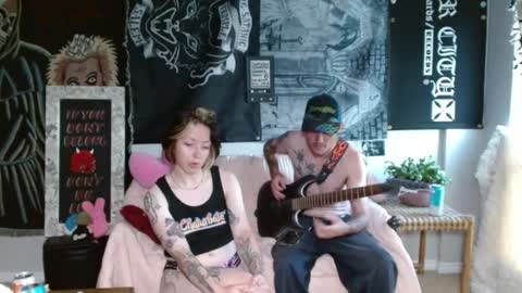 Snapshot of sappysex chatting on July 31, 2026, 3:33 pm Her name is Sage His name is Nick online show from July 31, 2026, 3:33 pm