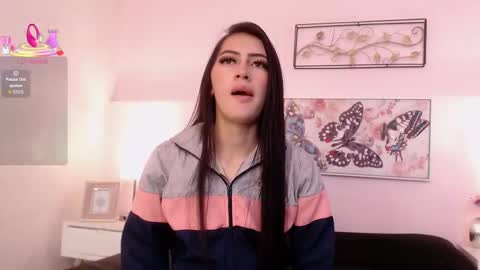 Sara online show from December 13, 2025, 9:20 pm