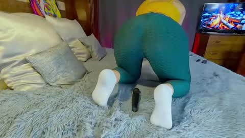 Snapshot of sara__foxy chatting on February 19, 2025, 11:06 am sara  foxy online show from February 19, 2025, 11:06 am