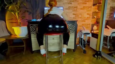 sara  foxy online show from February 21, 2026, 3:18 am