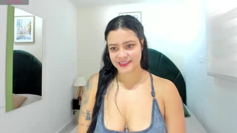Snapshot of sara__michell chatting on April 29, 2026, 12:09 pm online show from April 29, 2026, 12:09 pm