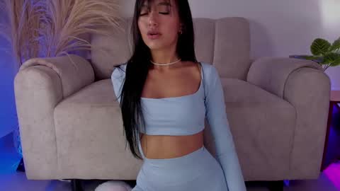 S A R A online show from October 22, 2025, 1:28 am