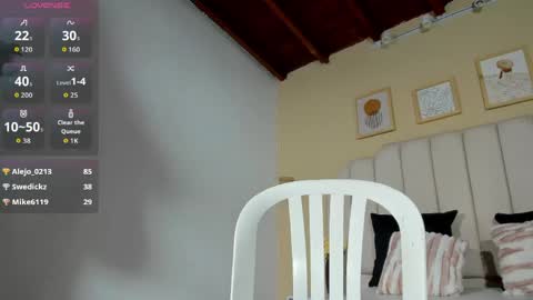 Snapshot of sara_hannks chatting on May 16, 2026, 12:07 am sara_hannks online show from May 16, 2026, 12:07 am