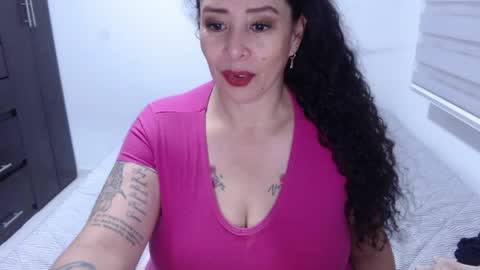 Snapshot of sara_hot46 chatting on April 5, 2026, 10:45 am Sara hot46 online show from April 5, 2026, 10:45 am