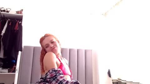 Snapshot of sara_johnson__ chatting on June 10, 2026, 4:06 pm sara_johnson__ online show from June 10, 2026, 4:06 pm