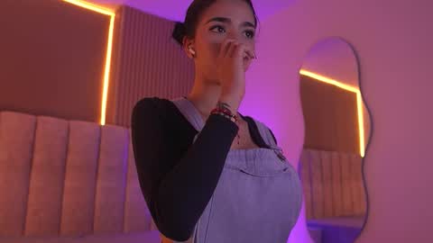 sara_lopee1 online show from February 26, 2026, 11:53 am