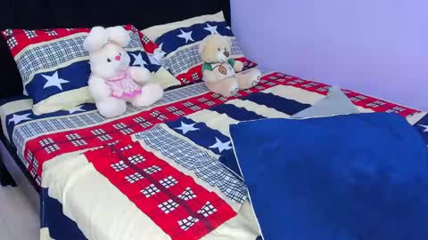 Sara Mendez online show from February 19, 2025, 3:50 am