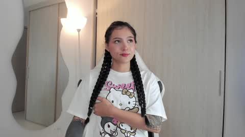 Sara online show from February 7, 2025, 3:52 pm