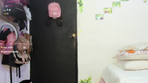 sara_ramirez0 online show from January 31, 2025, 11:13 pm