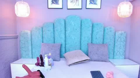 Sara online show from January 28, 2025, 6:07 pm