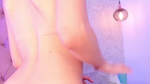 Snapshot of saraa_joness_ chatting on June 9, 2026, 7:58 pm Sara online show from June 9, 2026, 7:58 pm
