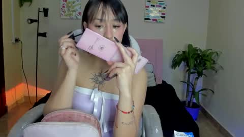 Sarah Ramirez online show from February 11, 2025, 11:43 am