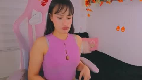 Sarah Ramirez online show from October 17, 2025, 3:20 am