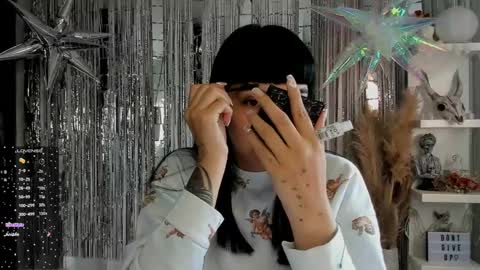 Snapshot of saraadesire chatting on February 18, 2025, 12:28 pm Sara online show from February 18, 2025, 12:28 pm