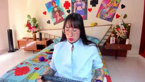 Alahia and Marilyn online show from January 15, 2025, 4:54 pm