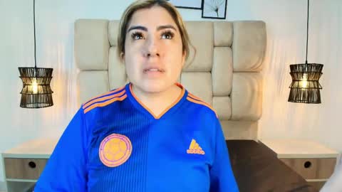 Snapshot of sarablonde_t chatting on June 1, 2026, 9:49 pm sarablonde_t online show from June 1, 2026, 9:49 pm