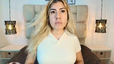 Snapshot of sarablonde_t chatting on June 24, 2026, 8:41 pm sarablonde_t online show from June 24, 2026, 8:41 pm