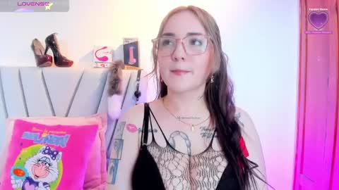 saraby__ online show from May 30, 2026, 3:58 am