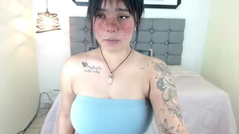 Snapshot of sarah__moon1 chatting on June 16, 2026, 4:09 pm Sarah Moon online show from June 16, 2026, 4:09 pm
