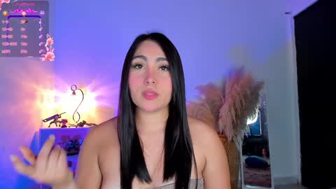 Snapshot of sarah_bali chatting on December 1, 2024, 11:47 pm Sarah Valkiria  IG  Sar lanister online show from December 1, 2024, 11:47 pm